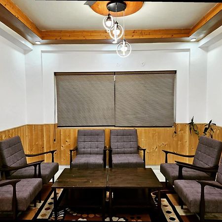 Weekend Vibes Bed & Breakfast Kasauli Exterior foto