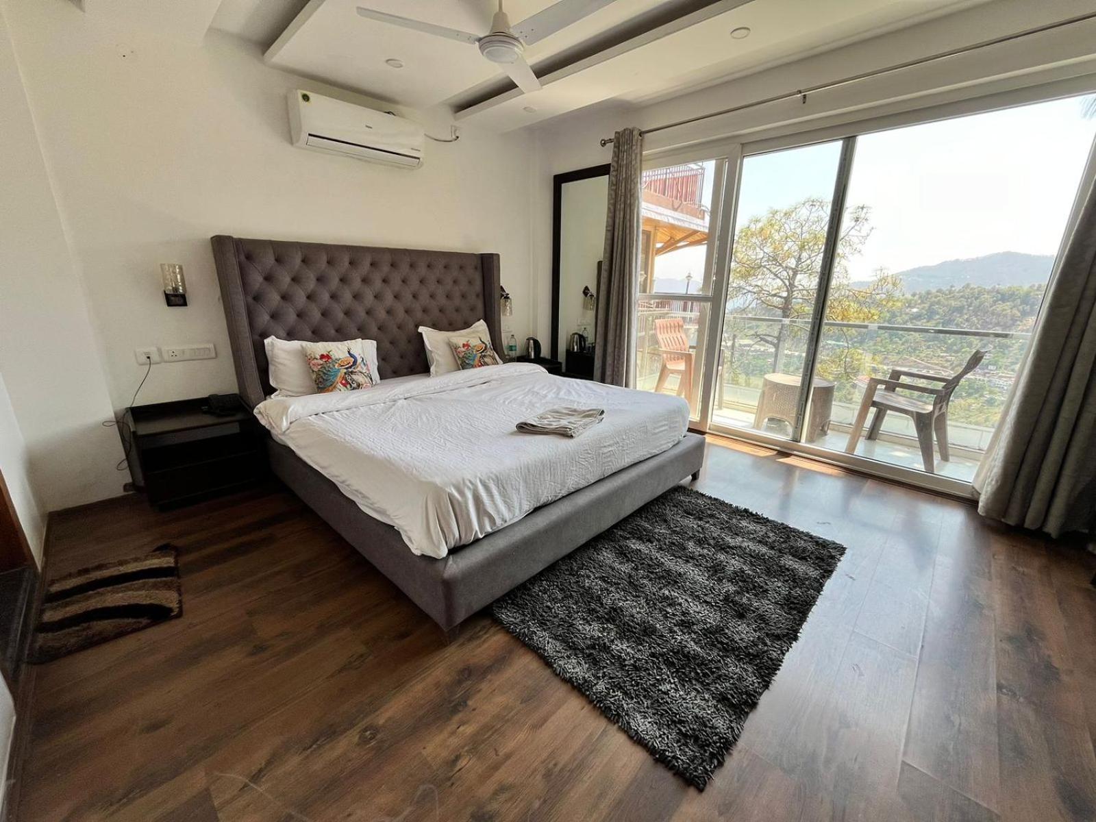 Weekend Vibes Bed & Breakfast Kasauli Exterior foto